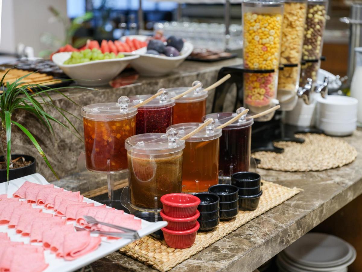 Merlin Hotel Istanbul Luaran gambar